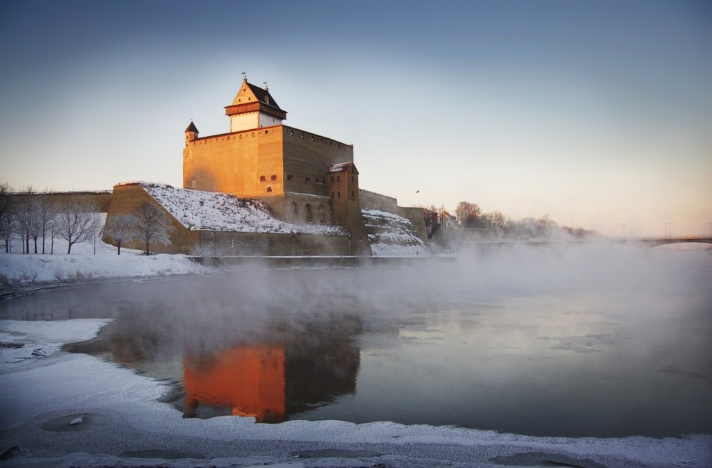 A tale of two cities: Estonia's Narva prospects while Russia's Ivangorod decays - Estonian World (press release) (blog)