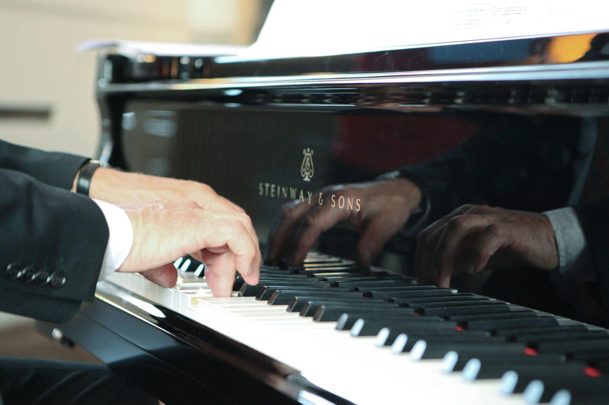 Toomas Tuulse playing the piano. Photo: Kristiina Gilts Stenhardt
