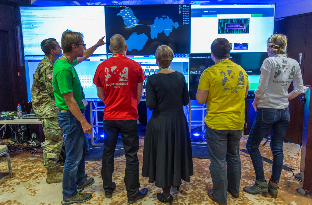 Lessons Learned from NATO's Cyber Defence exercise Locked Shields 2015