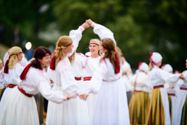 Gallery: More than 10,000 dancers participate in Estonian Dance ...