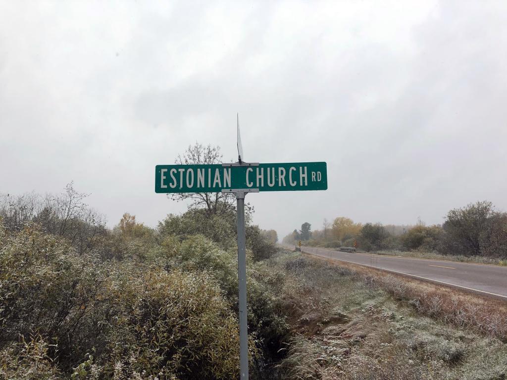 The Estonian Church is located on the Estonian Church Road.  Photo by Sten Hankewitz.