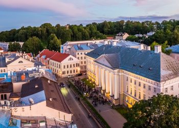 The main building of the University of Tartu. Photo by Kaupo Kalda.