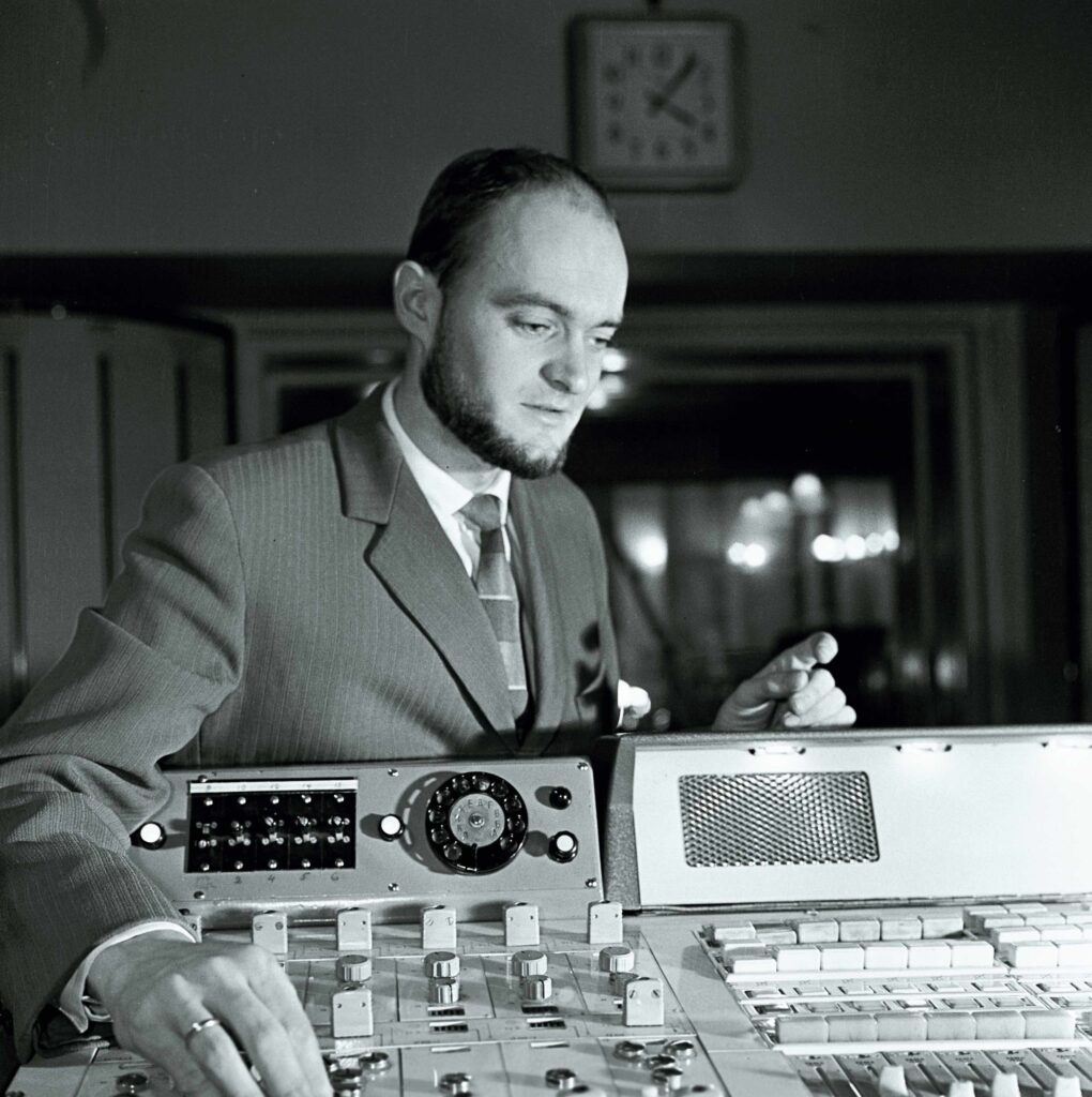 Arvo Pärt composed children's songs between 1956 and 1970, while working for as a sound engineer in the Estonian Radio.