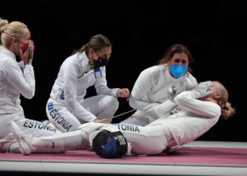 The Estonian team of Irina Embrich, Katrina Lehis, Julia Beljajeva and Erika Kirpu took the women’s épée team gold. Photo by the Estonian Olympic Committee.