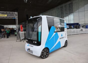 A self-driving shuttle, built by the Estonian company, Auve Tech, will be tested for two months in Tartu. Photo by Ove Maidla.