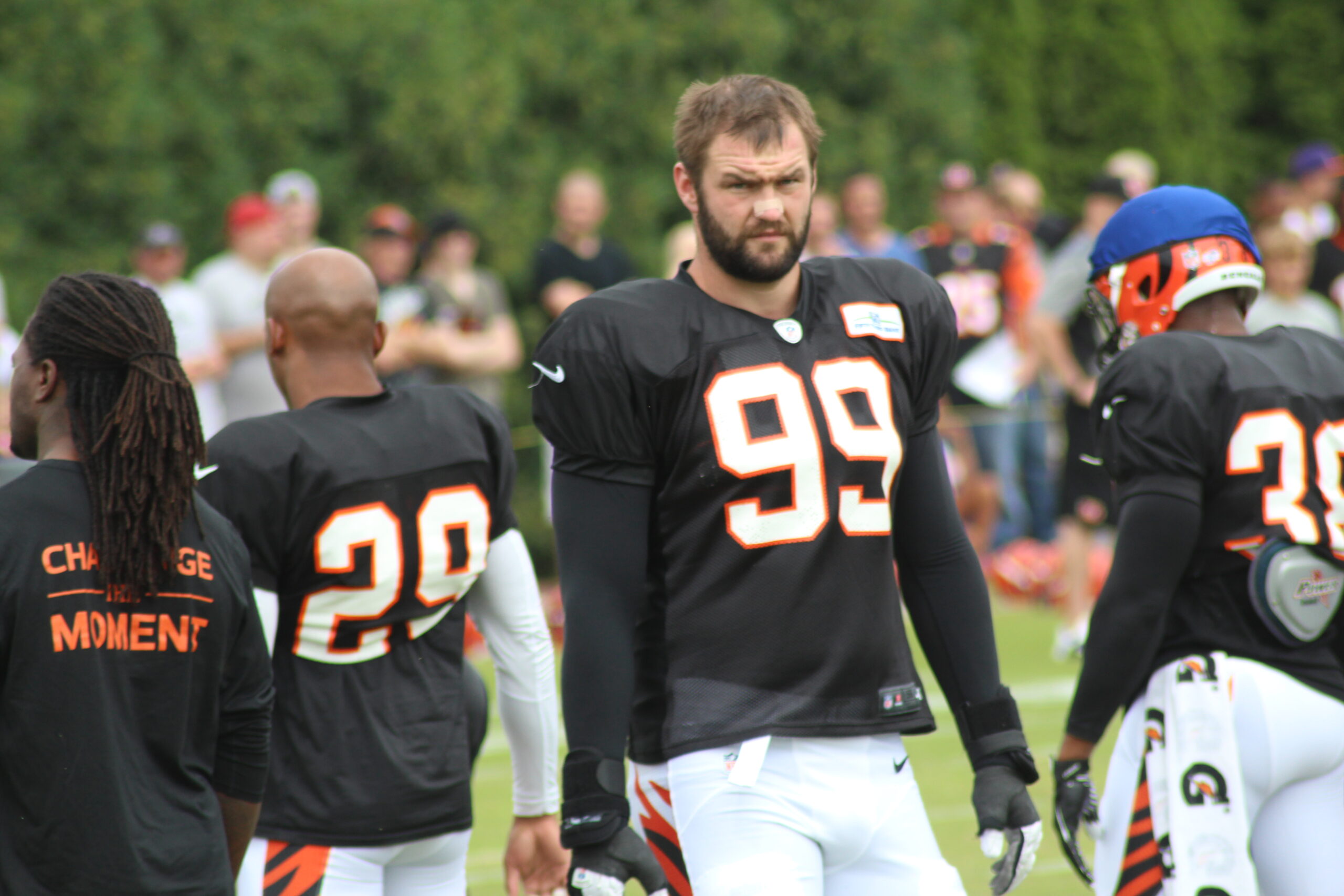 The Chicago Bears sign Estonian Margus Hunt to their practice squad