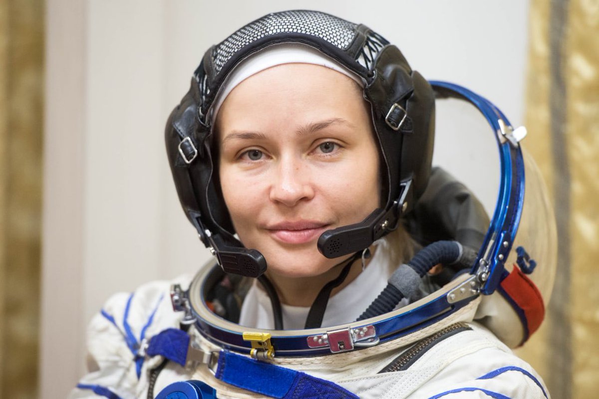 Video Yulia Peresild Becomes The First Person With Estonian Roots To Visit Space