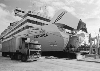 MS Estonia in the Port of Tallinn in March 1994. Photo by Toomas Huik/Estline AB.