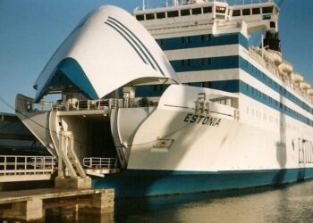 MS Estonia, with its bow visor open. Photo by Estline AB.