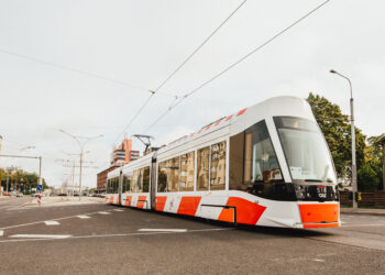 A tram in Tallinn; photo by Kajar Kattai.