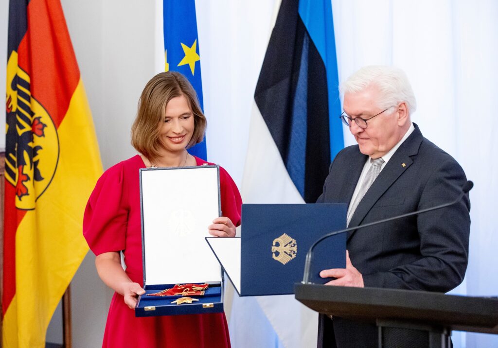 Kersti Kaljulaid, a former president of Estonia, received the Order of Merit of the Federal Republic of Germany from the German president, Frank-Walter Steinmeier. Photo from Kaljulaid's Facebook page, by Diana Unt.