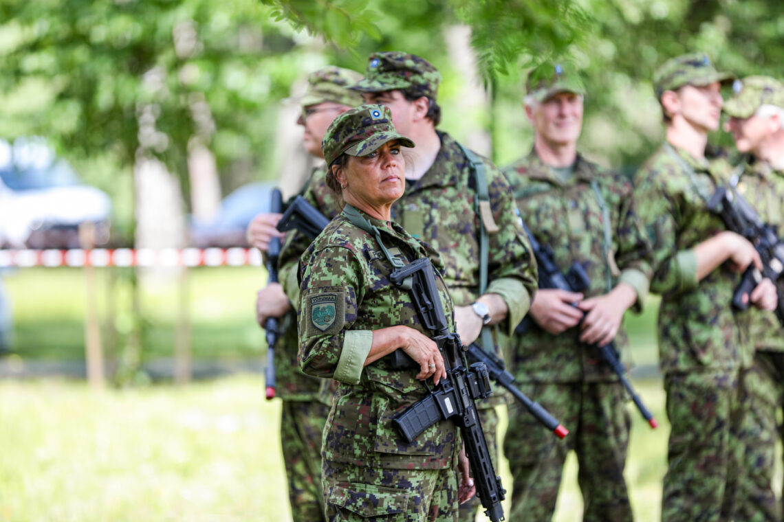 Survey: More than half of Estonian conscripts ready to defend the country