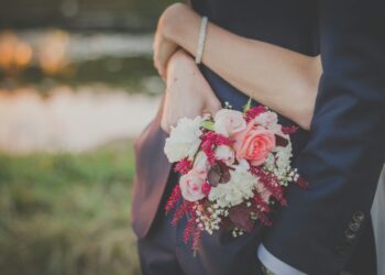 In 1993, the share of under-30s among all people getting married in Estonia was between 60% and 70%, whereas in 2023, only 24% of the newly married men and 34% of women were under 30 years old. Photo by freestocks on Unsplash.