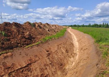 The Estonian Defence Forces and the Estonian Centre for Defence Investments will constructing anti-tank ditches along Estonia’s southeastern border. The ditches are part of the Baltic Defence Line initiative, designed to halt a potential enemy military attack right from the first yards of the national border. Photo by the Estonian Centre for Defence Investments.