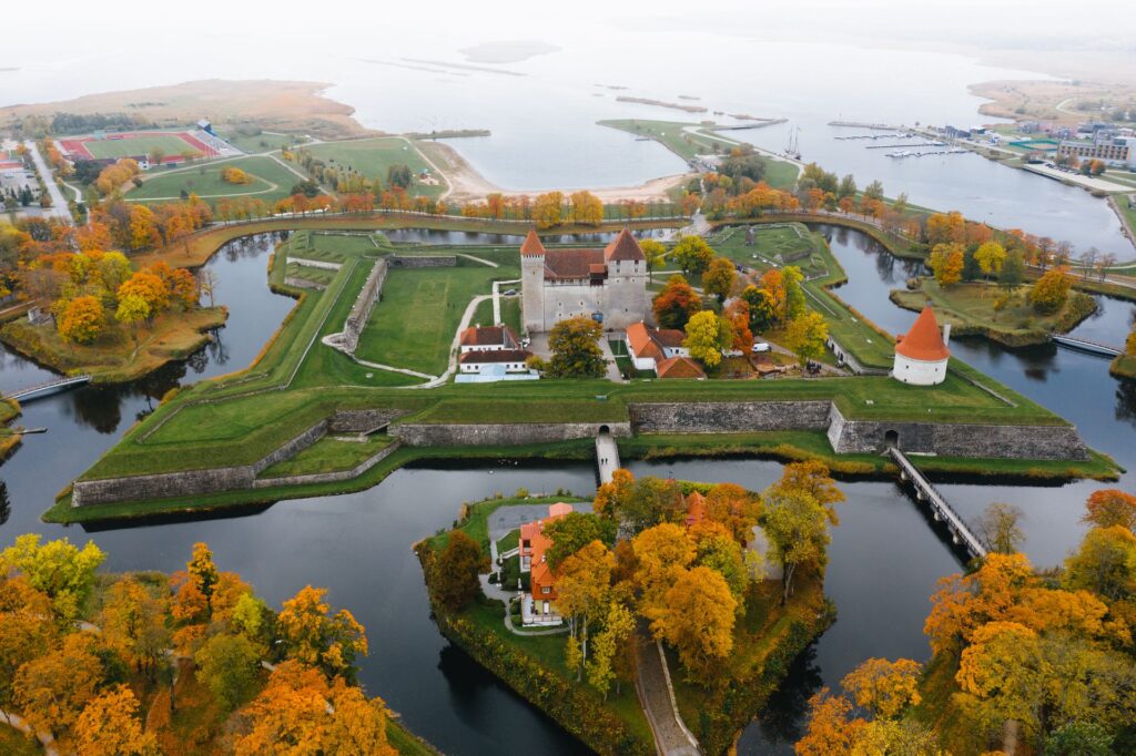 Kuressaare Castle in autumn. Photo by Evolumina.