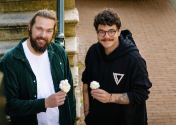 Creem was founded in Estonia by Gabriel Ferraz (right), a Brazilian, and Alec Erasmus (left), a South African. Photo by Creem.
