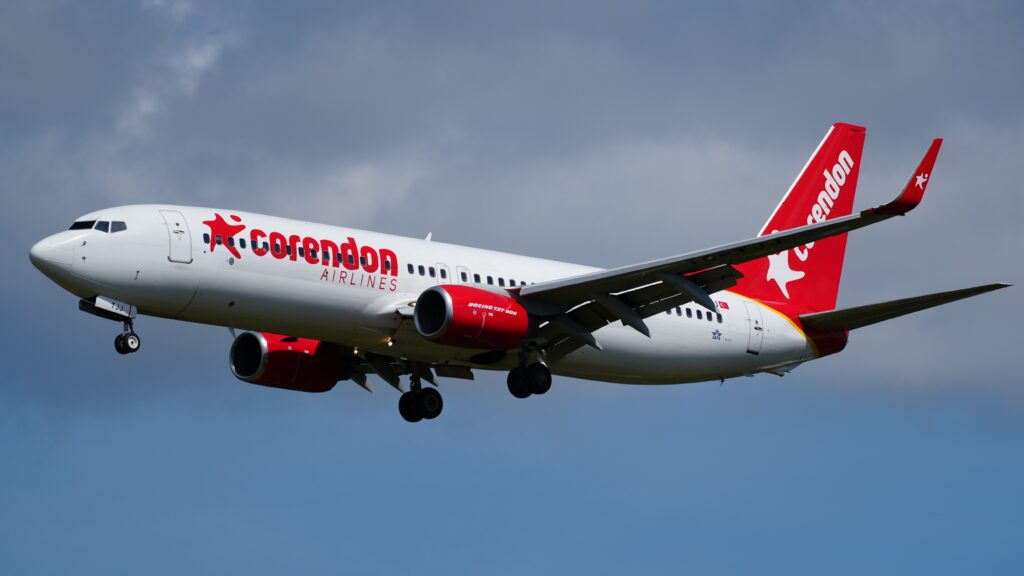 Corendon Airlines Boeing 737-800. Photo by MarcelX42, shared under the CC BY-SA 4.0 licence.