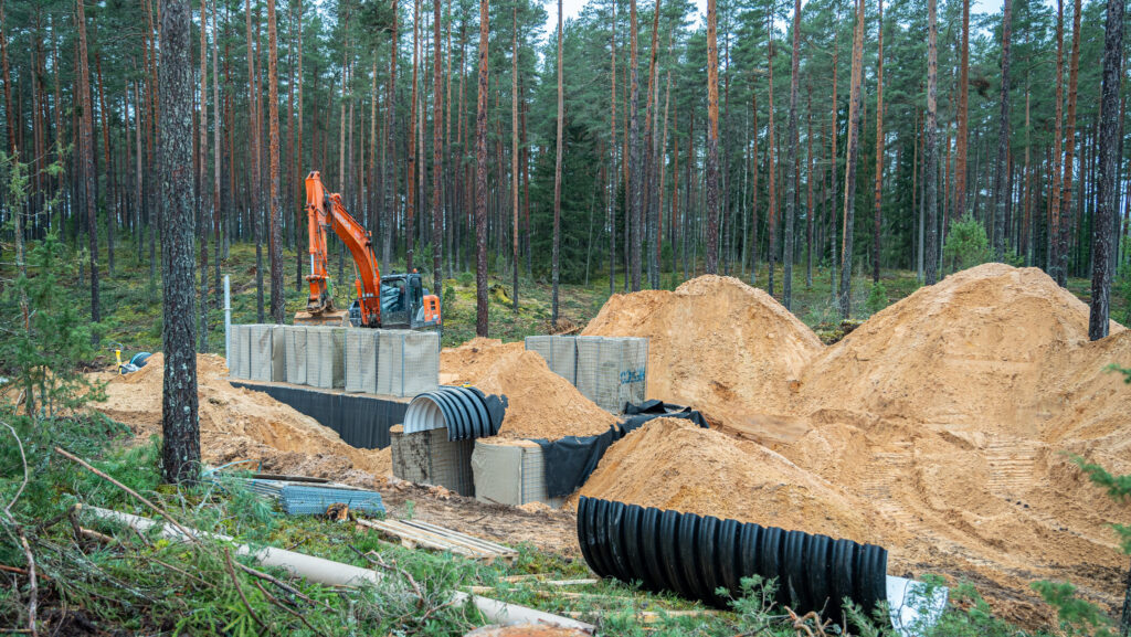 Estonia has begun installing the first bunkers in southeastern Estonia near the Russian border, part of a wider Baltic Defence Line. Photo: Hendrik Tali/ECDI
