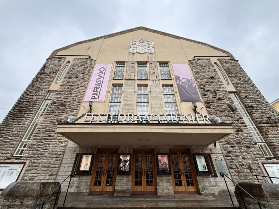 The Estonian Drama Theatre opens performances to English-speaking audiences