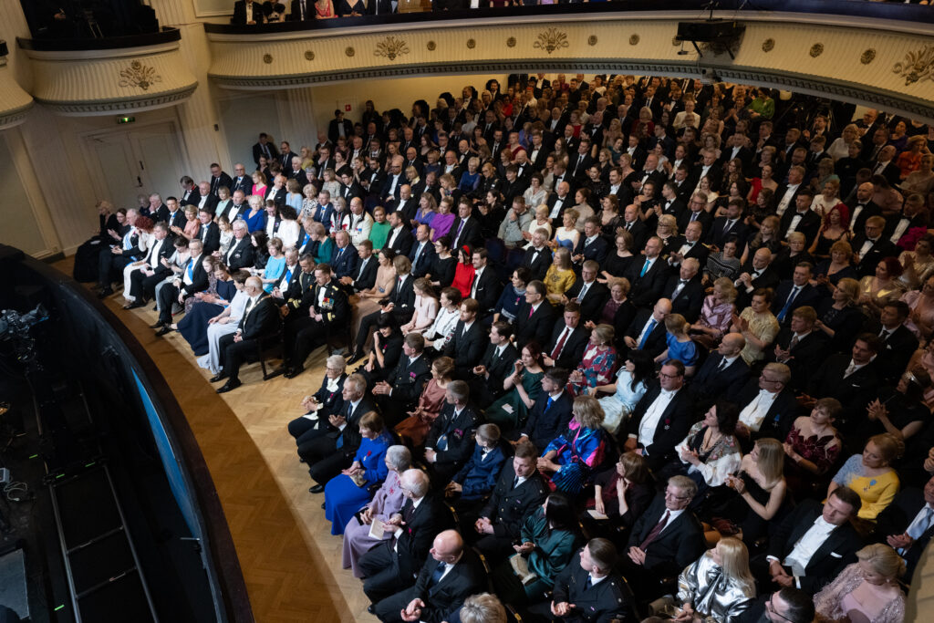Guests listen during Estonia’s Independence Day ceremony at the Estonia Concert Hall in Tallinn. Photo: Raigo Pajula.