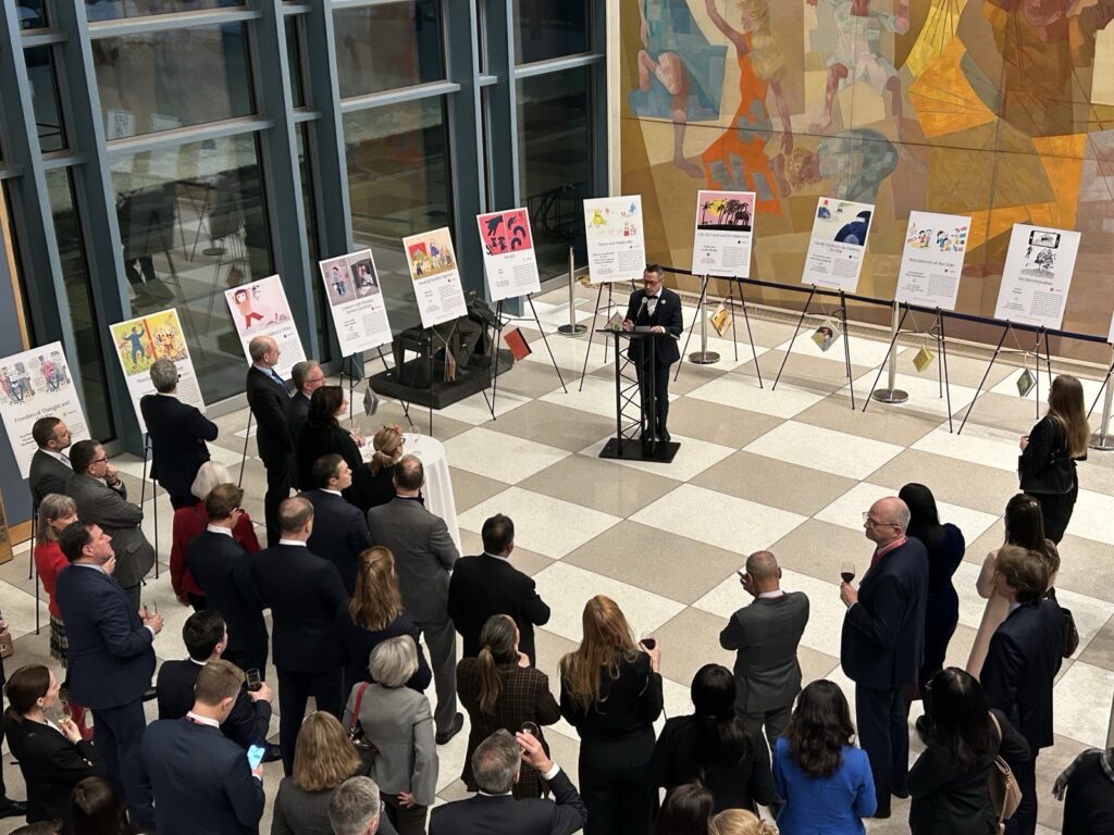 At UN headquarters in New York, Estonia celebrated 108 years of independence with an unlikely diplomatic tool: illustrated children’s books about rights, identity and protection. Photo: the Estonian foreign ministry