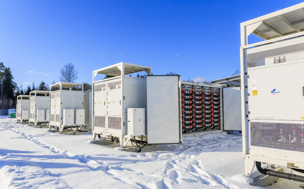 One of the largest battery parks in continental Europe was opened in Kiisa, Estonia, on 3 February. The storage capacity of the battery park is 200 MWh and it’s the first of two strategic projects designed to stabilise the regional power system following the Baltics’ synchronisation with the European continental grid. Photo by Corsica Sole.