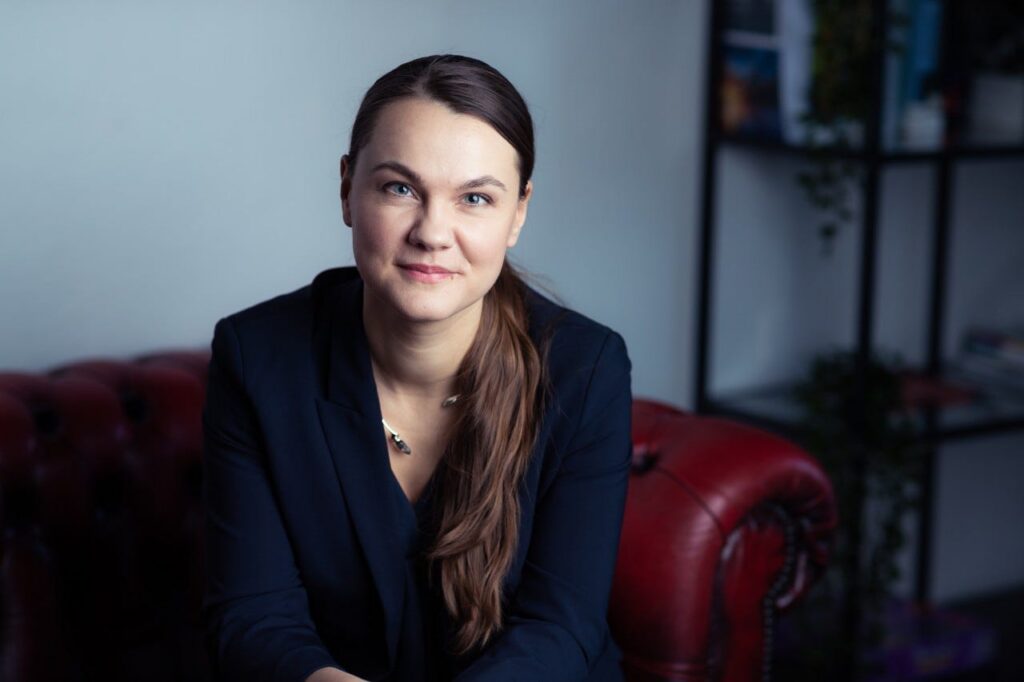 Karen K Burns. Private collection.