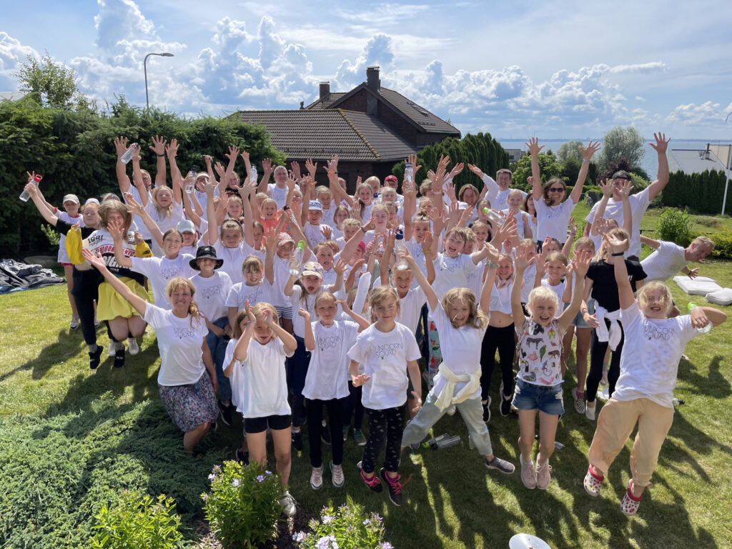 Unicorn Squad’s core programme is designed for girls aged 8–13 and can be delivered anywhere – in schools, hobby centres, libraries or community centres. All that is required is a mentor and a group of curious girls. Everything else – instructions, video materials, equipment and support – is provided by Unicorn Squad. Photo: Unicorn Squad.