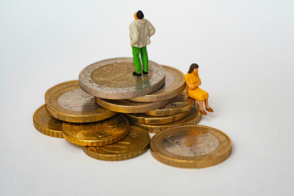 Estonia has the widest gender pay gap in the EU, yet its government still treats pay transparency as an administrative burden. Photo by Mathieu Stern / Unsplash.