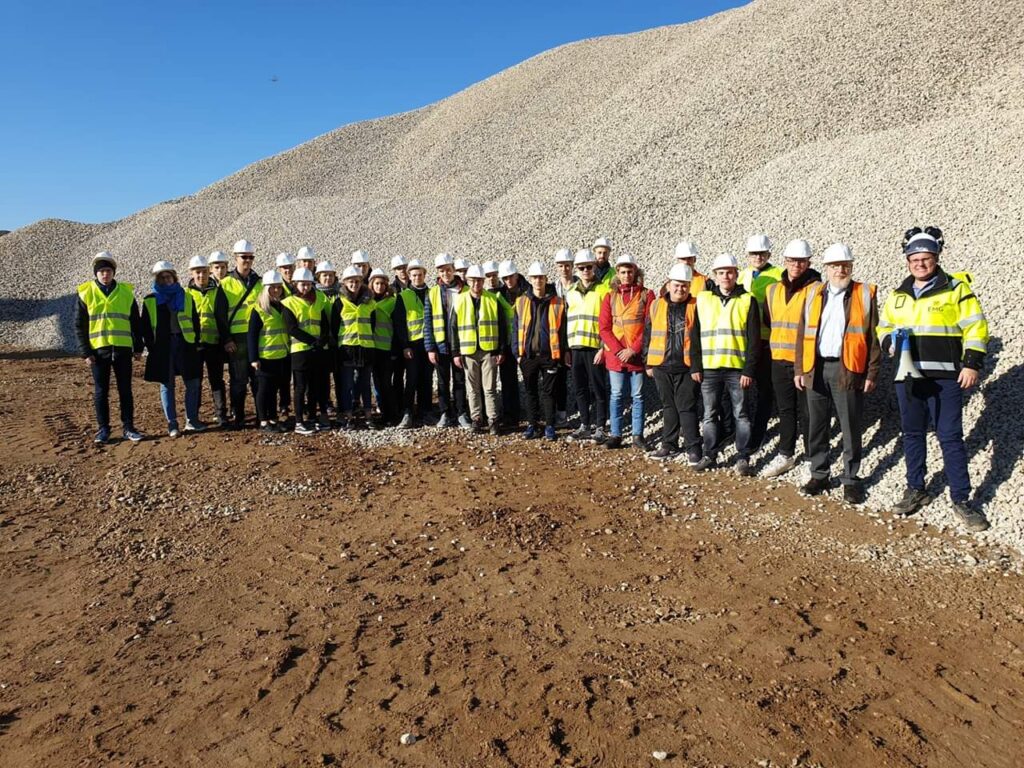 TalTech civil engineering students during a site visit to the Tallinn–Tartu highway project. Rajalo says the visit was one of the highlights of his Erasmus semester in Estonia. Private collection.
