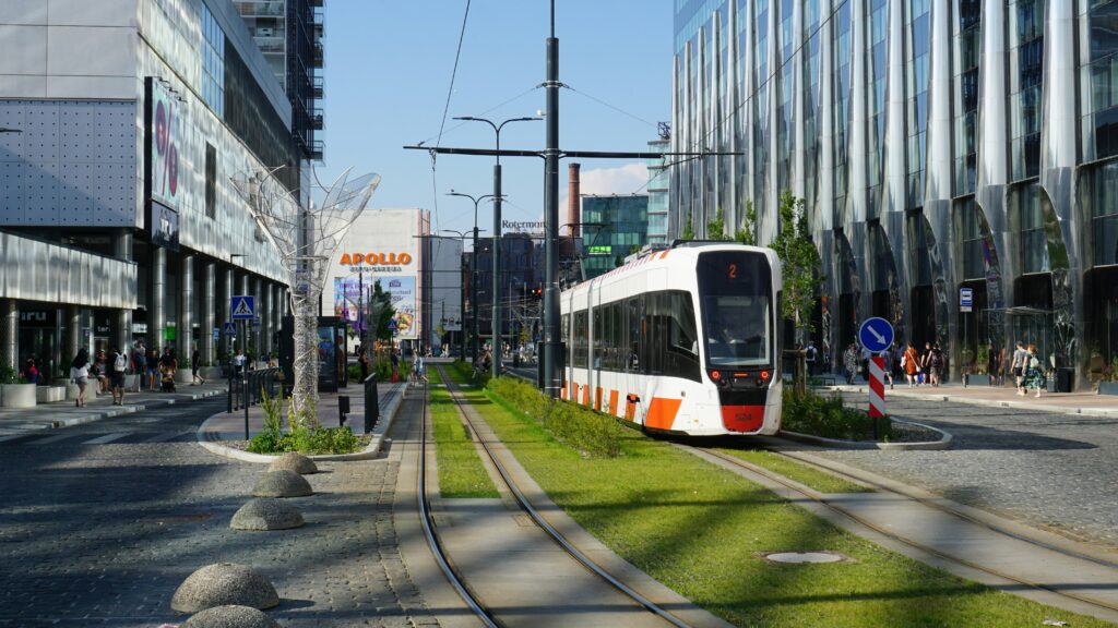 A tram in central Tallinn. The city plans to buy 22 bidirectional trams as it rethinks how to expand its public transport network. Photo by Marek Lumi/Unsplash.