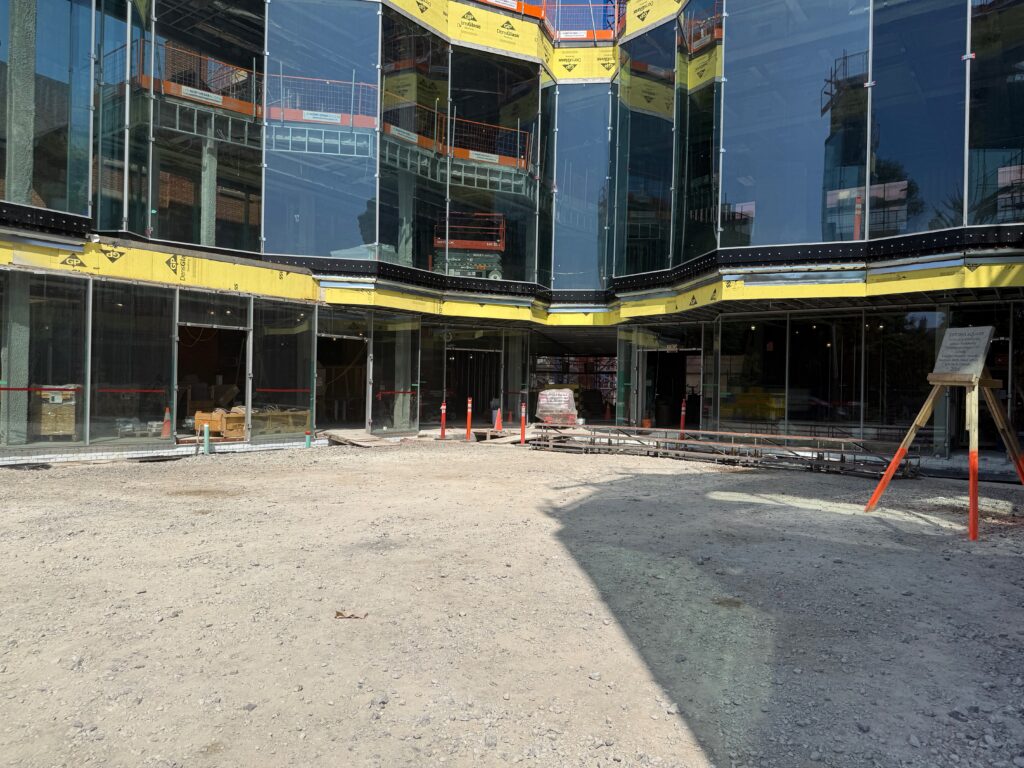 A closer view of the Keskus façade. Photo by Sten Hankewitz.