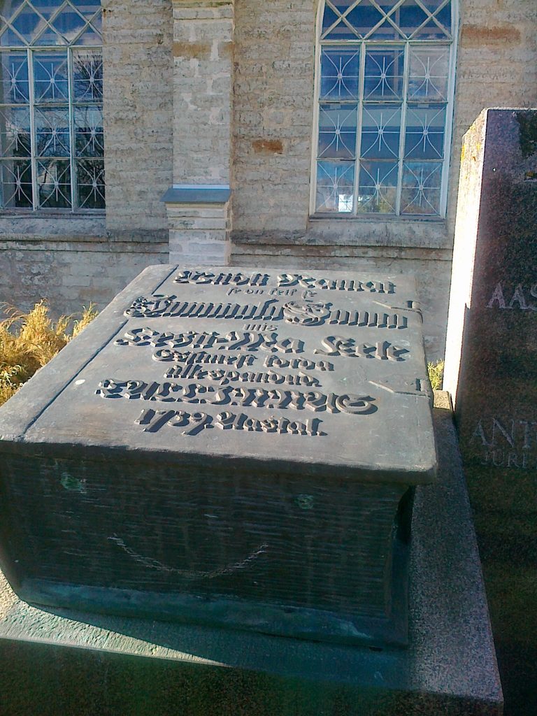 A monument marking the 250th anniversary of the Bible, near Jüri Church in Harju County. Credit: Wikimedia Commons.
