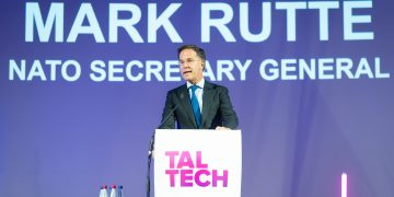 Mark Rutte speaks from the lectern at TalTech. Photo: Jürgen Randma.
