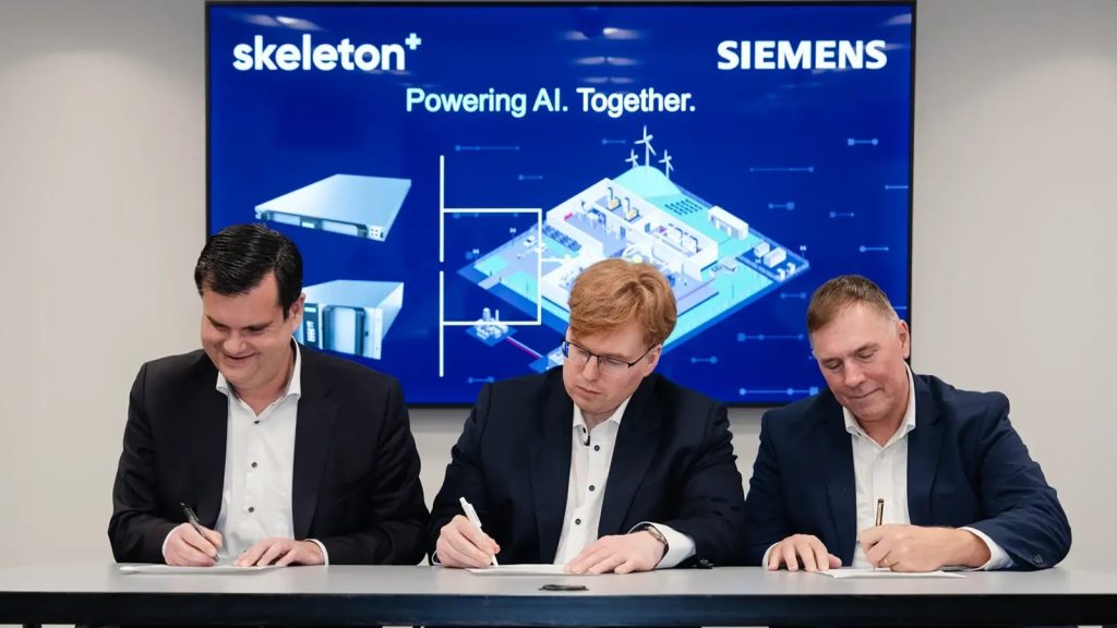 Markus Grabmeier, Taavi Madiberk and Barry Powell sign documents formalising the strategic investment partnership between Siemens and Skeleton Technologies. Photo: Skeleton.